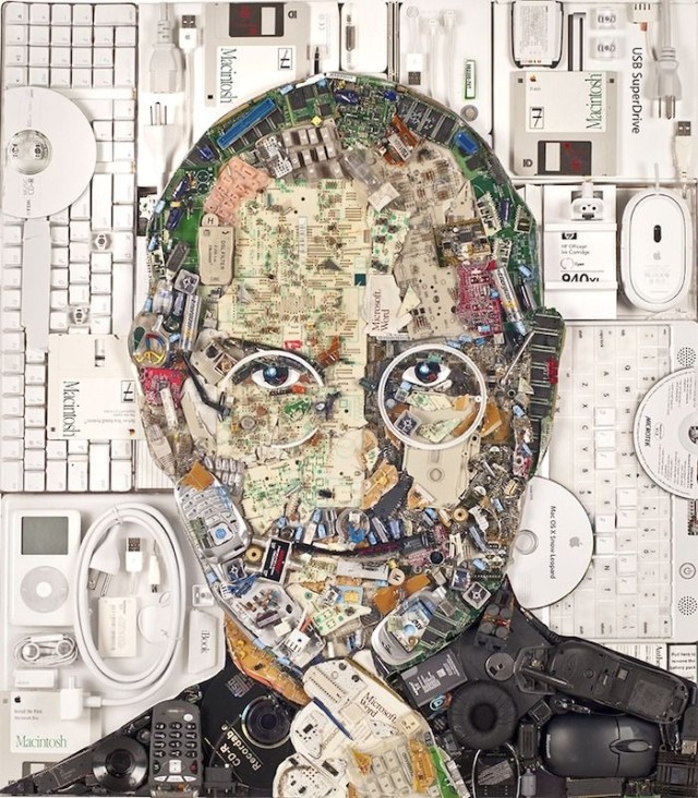 9 kg Elektronik Çöp ile Steve Jobs Portresi