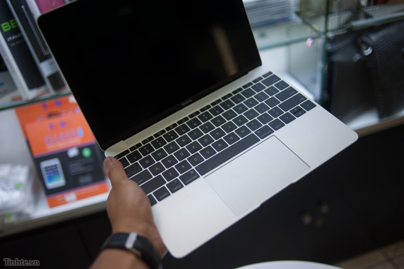 12-inç Retina MacBook Kutu Açılımı