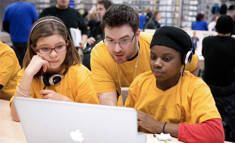 Apple, Çocuklar İçin 2015 Yaz Kampı Programını Duyurdu
